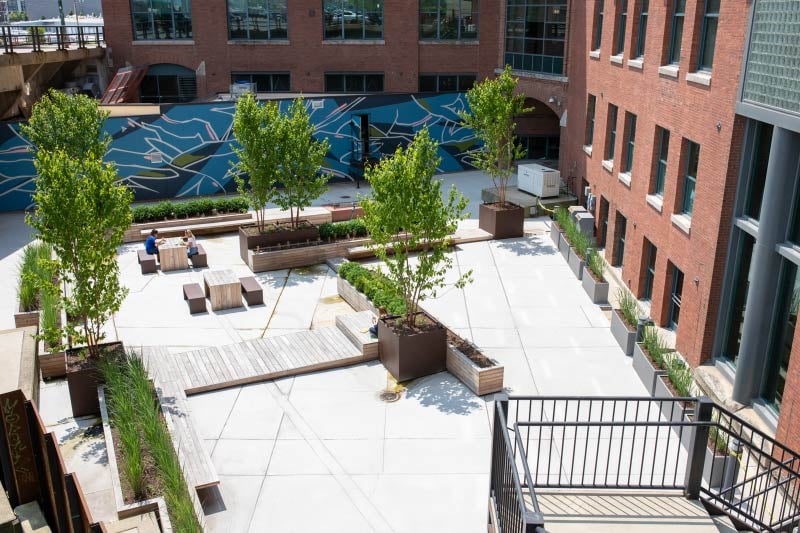 The outdoor patio at the corner of Chicago and Halsted. 