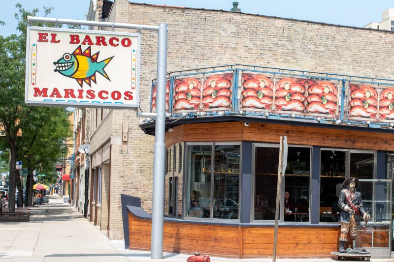 El Barco Mariscos on Ashland Ave. in Noble Square, Chicago. 