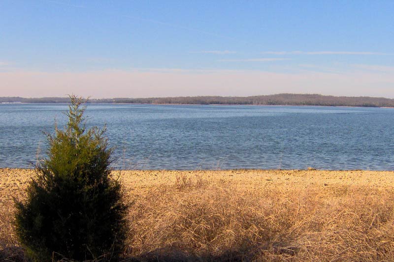 The J Percy Priest Reservoir on the north edge of La Vernge