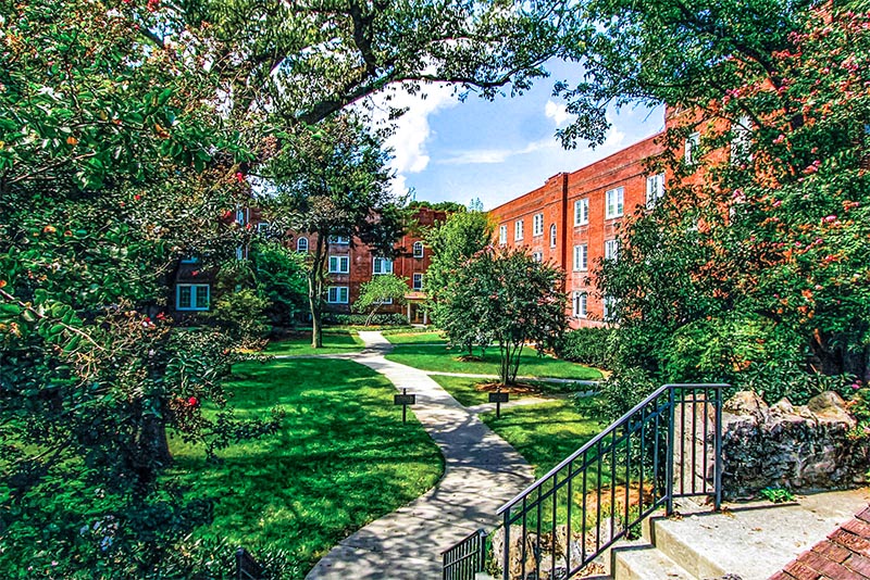 A park in Green Hills, Nashville, where celebrities are seen