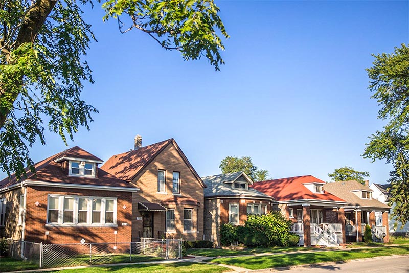 A row of homes on a street in Burnside Chicago