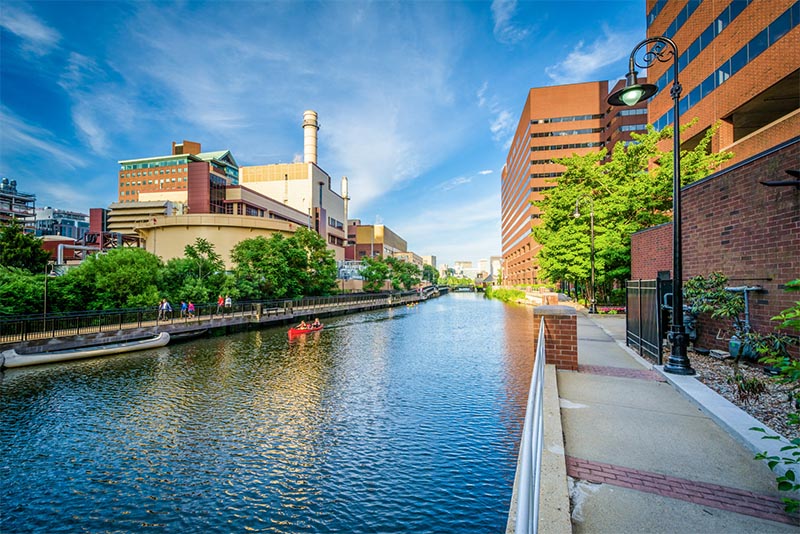 Cambridge Massachusetts as seen from Broad Canal