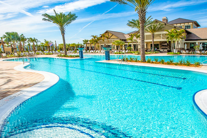 resort style pool Lakewood ranch