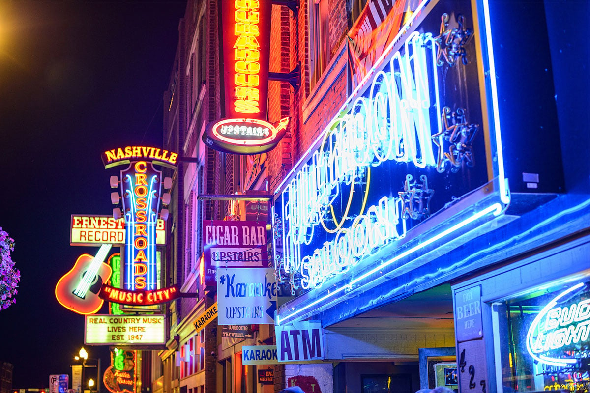 Downtown Nashville neon signs
