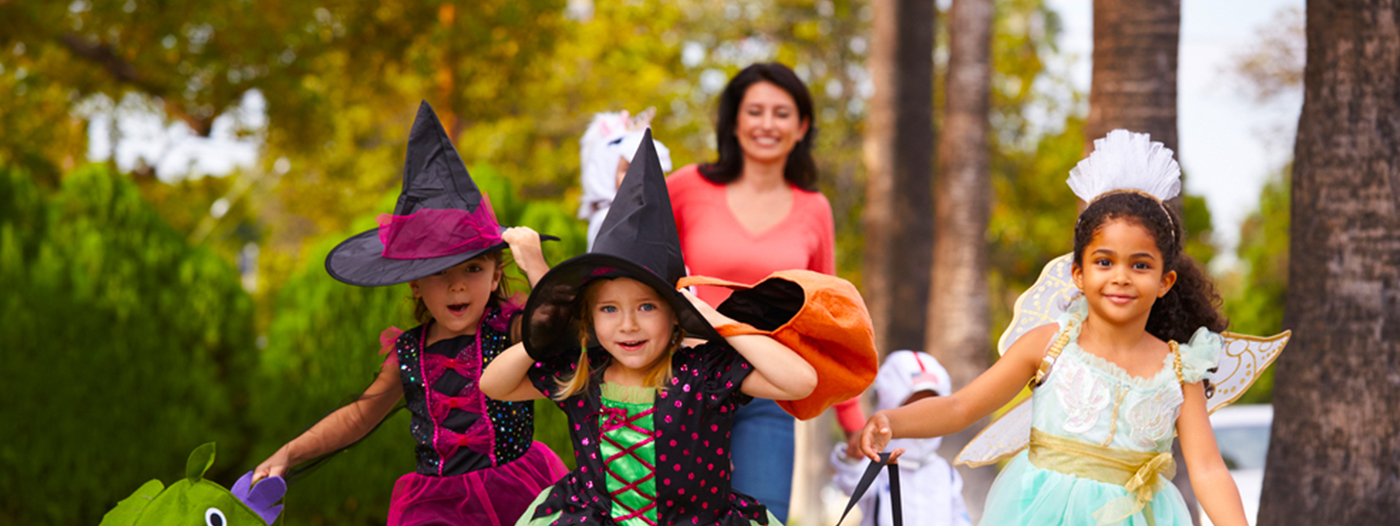 6 of the Best Chicago Neighborhoods for TrickorTreating This