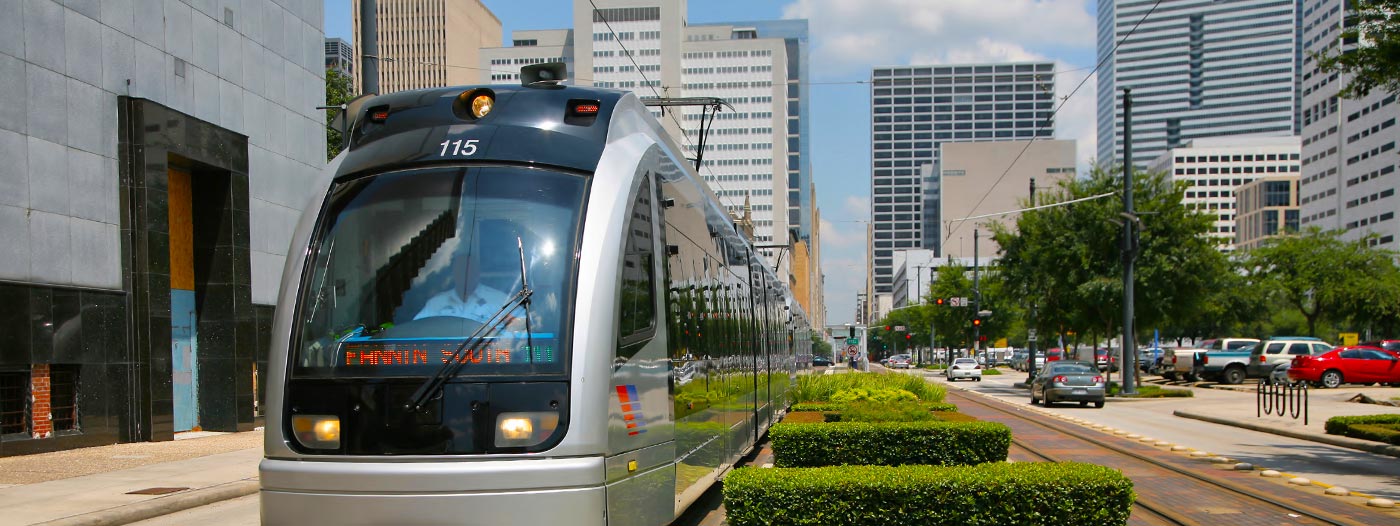 5 Suburban Cities With Easy Commutes to Houston | Neighborhoods.com