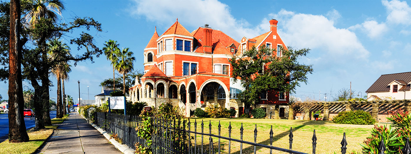 5 Reasons to Live in Galveston