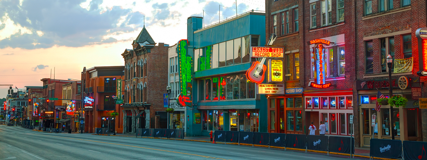 the-best-nashville-neighborhoods-for-antique-shopping-neighborhoods