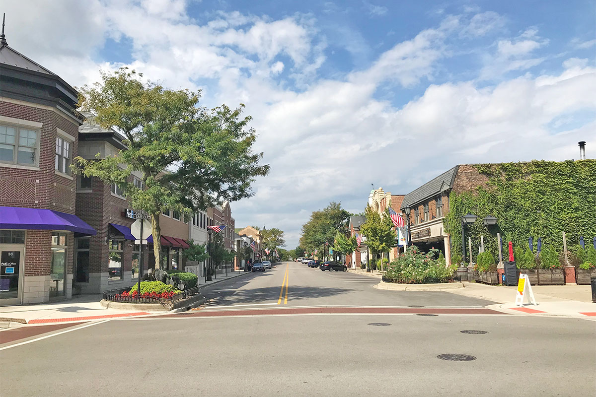 Hinsdale downtown street