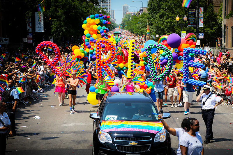 The Chicago Neighborhood Guide To Ringing In The First Week Of Summer ...