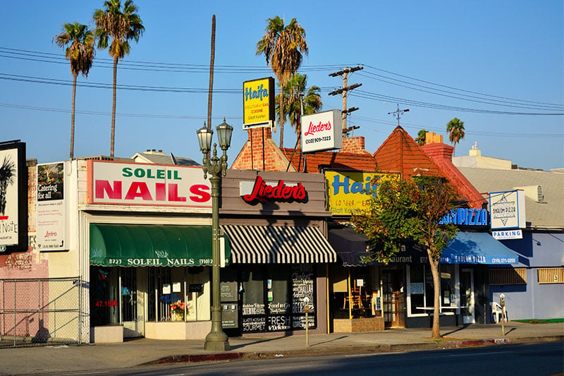 Street view of Pico-Robertson in Los Angeles, California