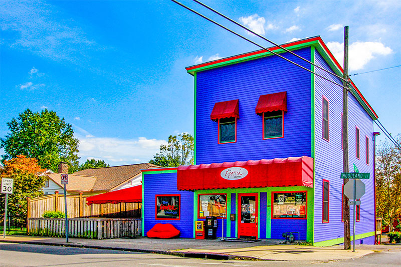 Exterior view of The Lipstick Lounge in East Nashville