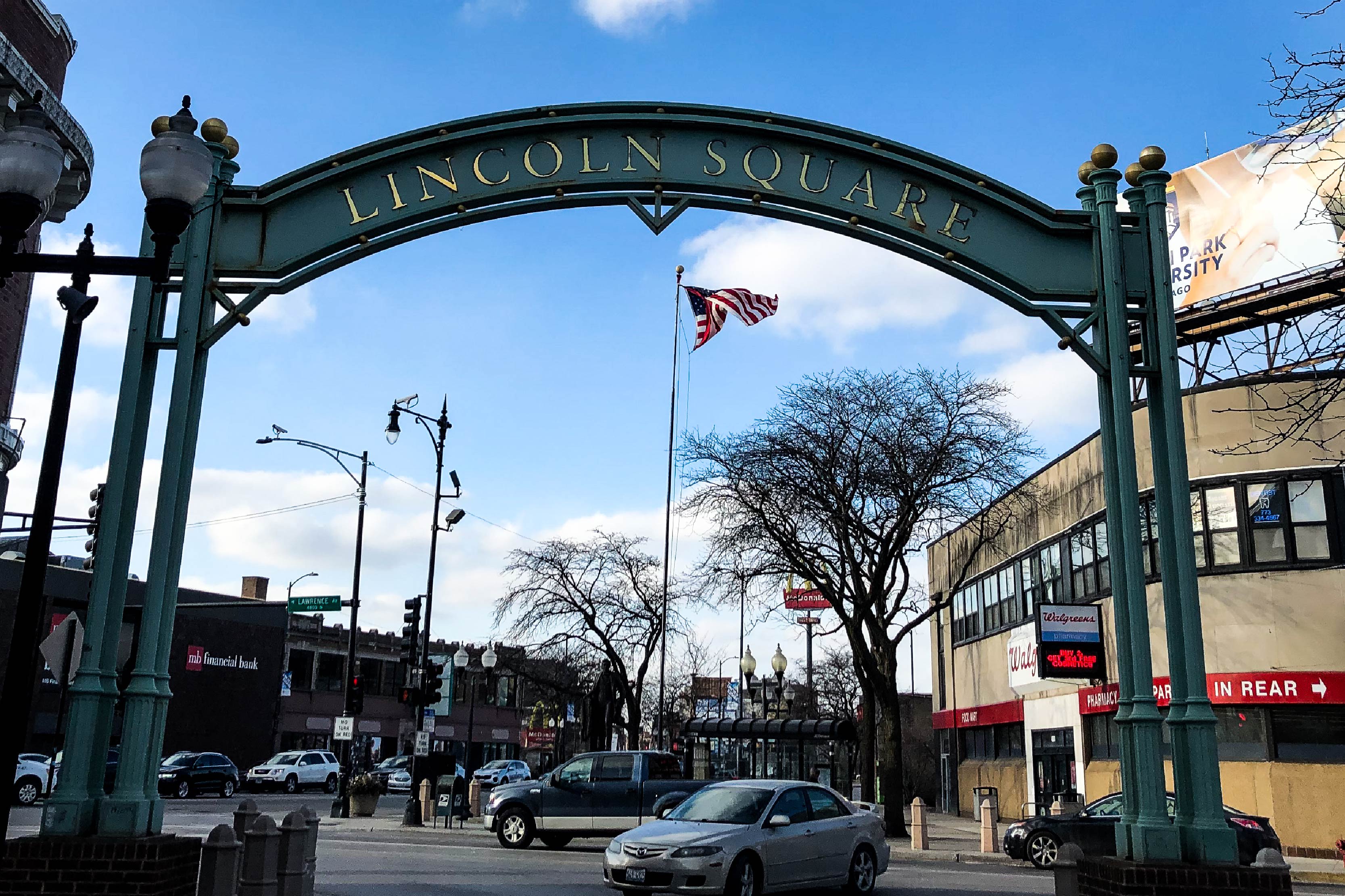 Lincoln Square Sign