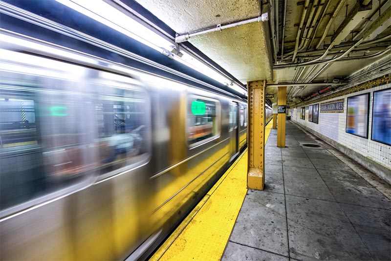 A train running through the New York City subway