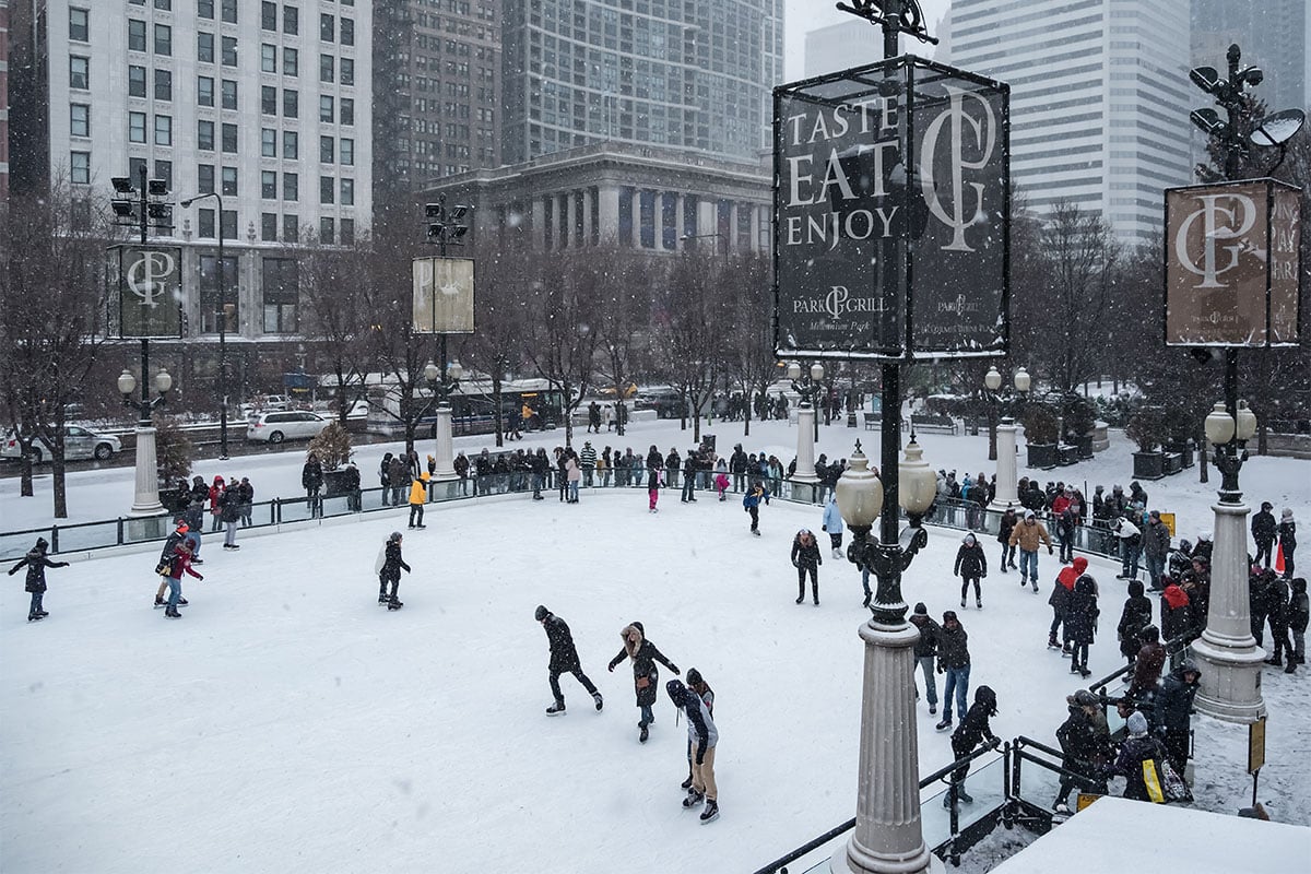 People ice staking at McCormick Tribune Ice Rink