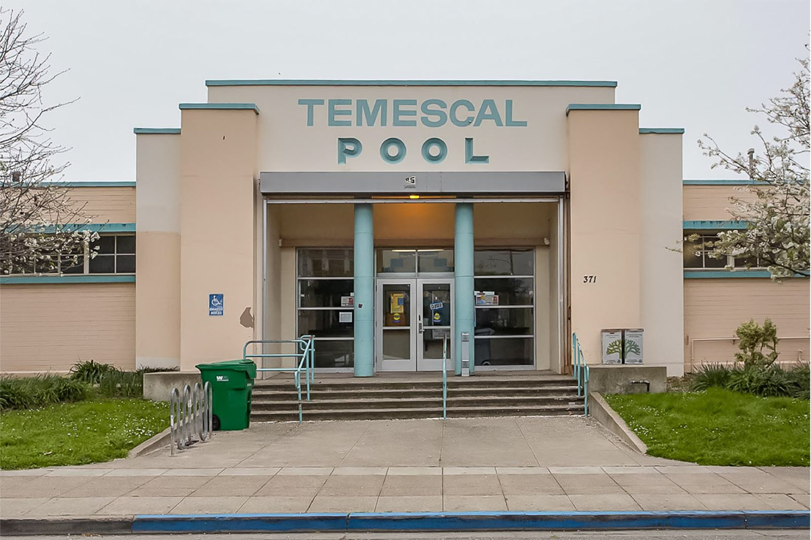 Temescal Pool